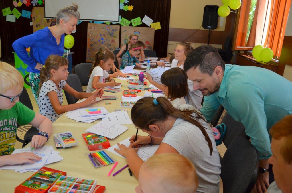 Książka z półkartkami jest OK!