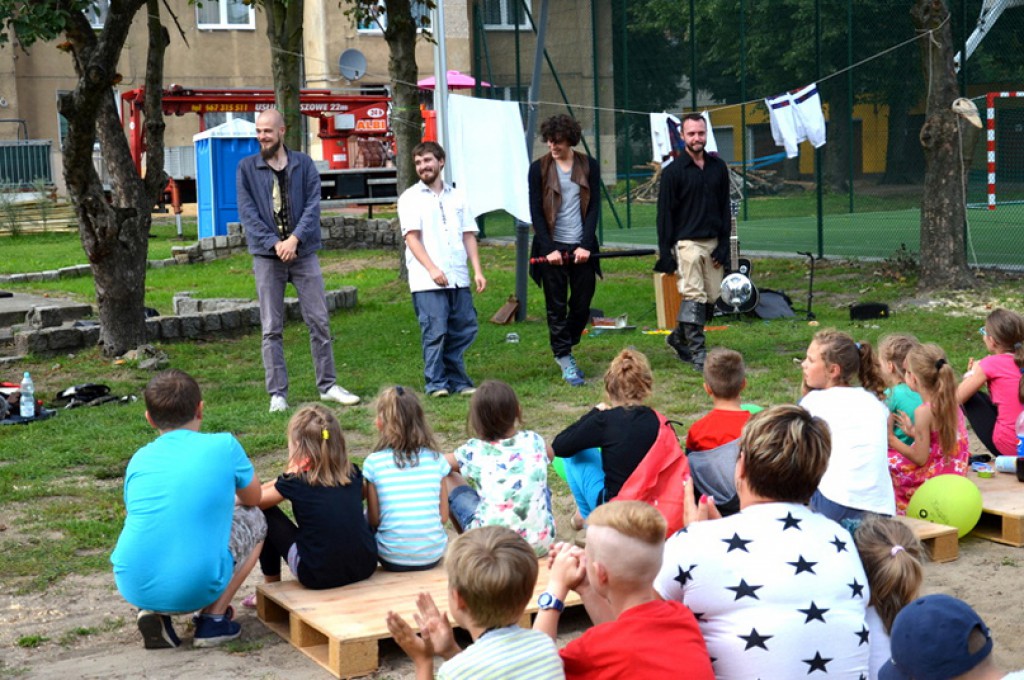 Muszkieterowie na końcu świata