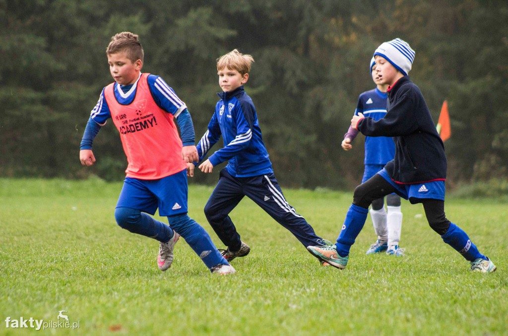 Eliminacje Football Academy w Dziembowie
