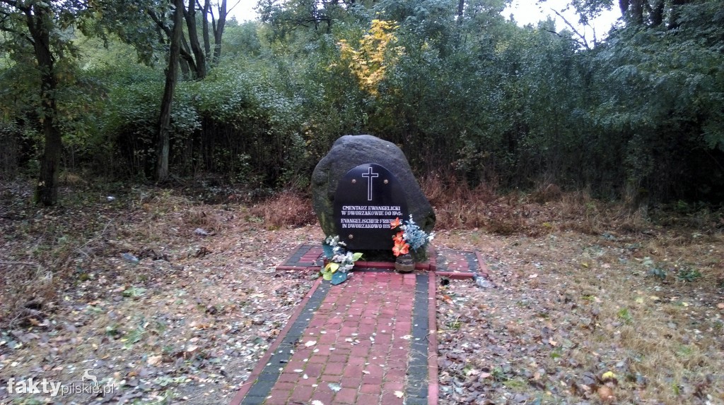 Zapomniane cmentarze