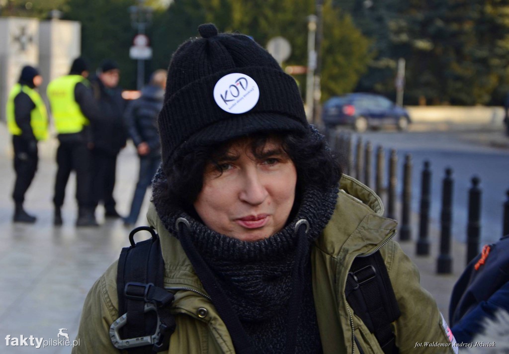 Manifestacja KOD w Warszawie