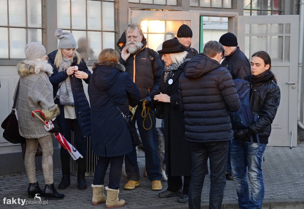 Manifestacja KOD w Warszawie