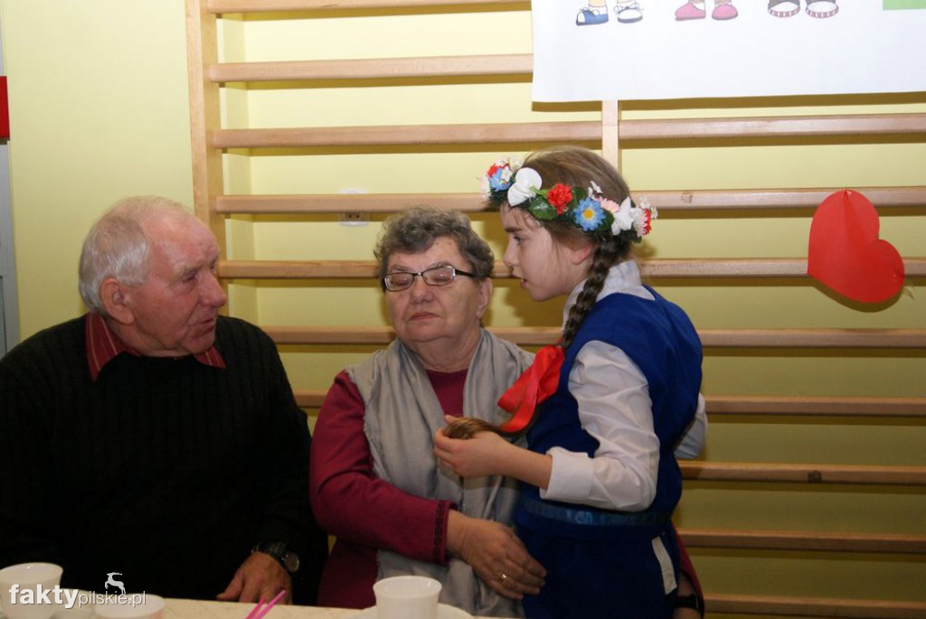 Dzień Babci i Dziadka w SP w Wyrzysku