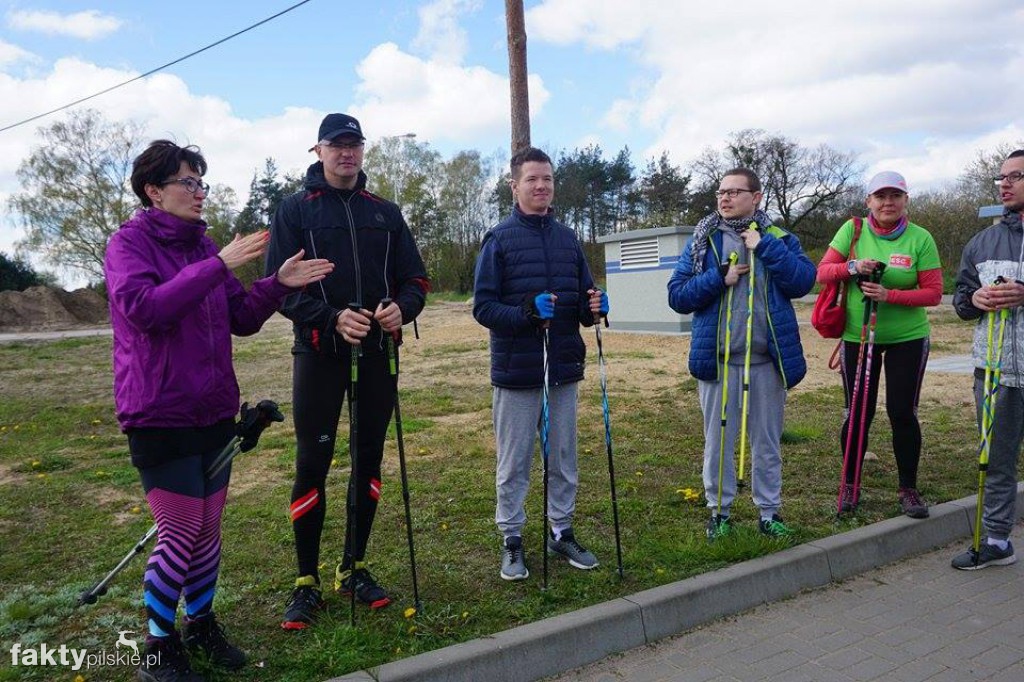 Nordic Walking po leśnych duktach