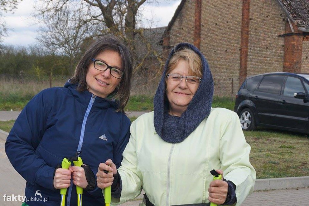 Nordic Walking po leśnych duktach