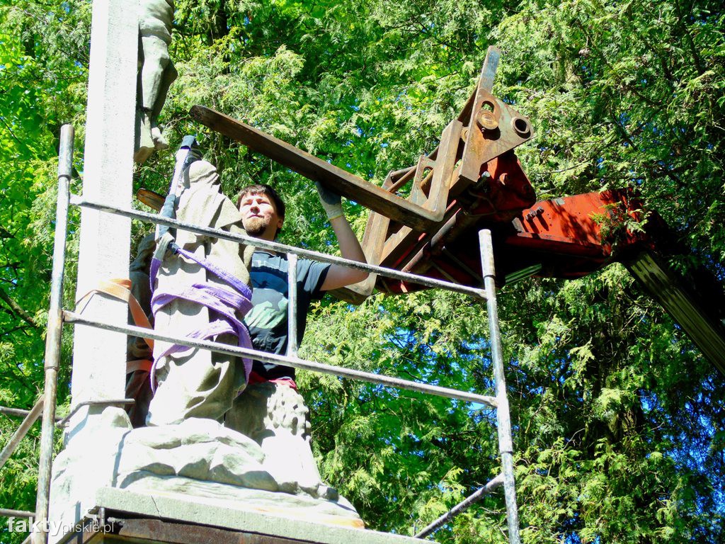 Konserwacja figury kalwaryjskiej