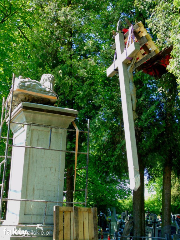 Konserwacja figury kalwaryjskiej