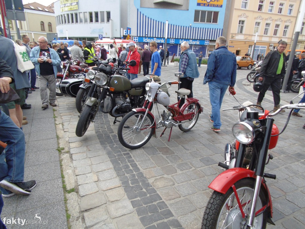 Pojazdy z okresu PRL w Pile