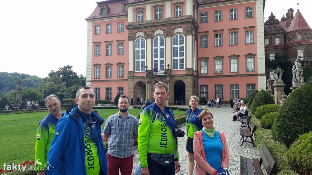 Jednoślad objeżdża zamki Dolnego Śląska