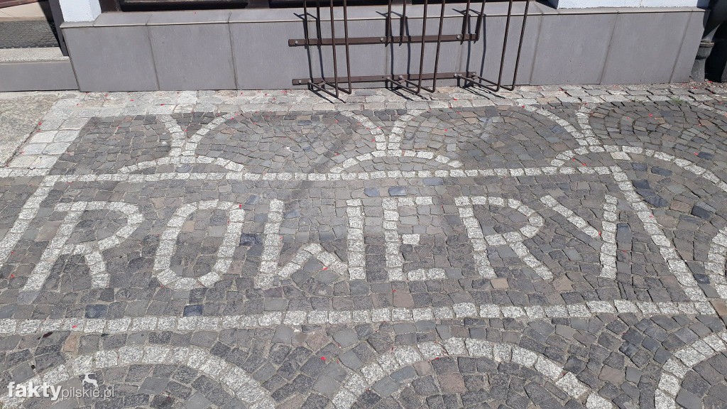 Jednoślad objeżdża zamki Dolnego Śląska