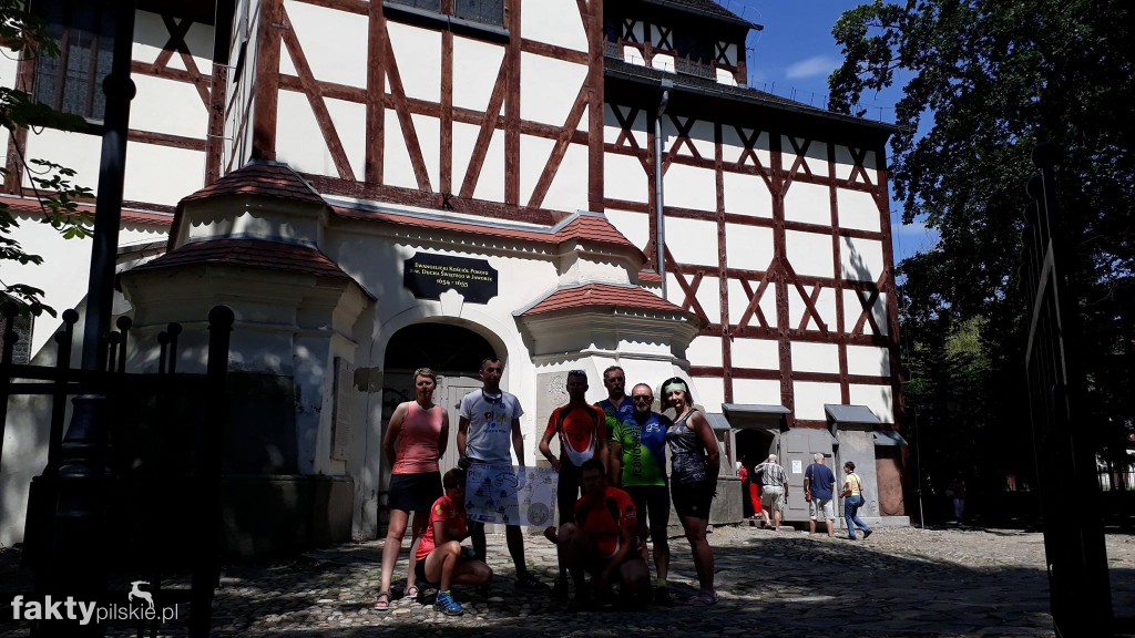 Jednoślad objeżdża zamki Dolnego Śląska