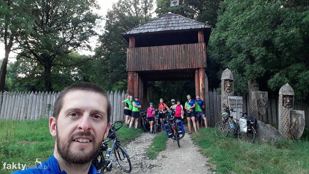 Jednoślad objeżdża zamki Dolnego Śląska