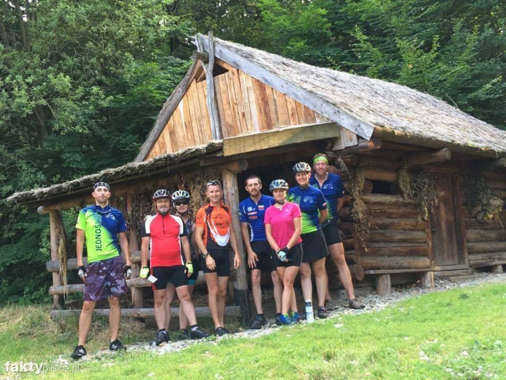 Jednoślad objeżdża zamki Dolnego Śląska