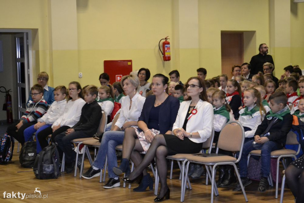 11 Listopada na apelu w szkole w Wyrzysku