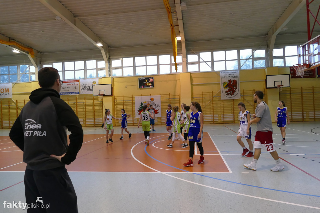 Zajęcia młodzieży Basketu Piła