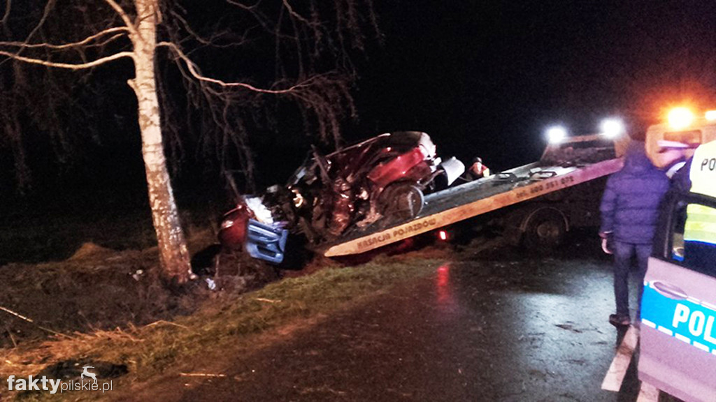 Wypadek na drodze Kaczory-Krzewina