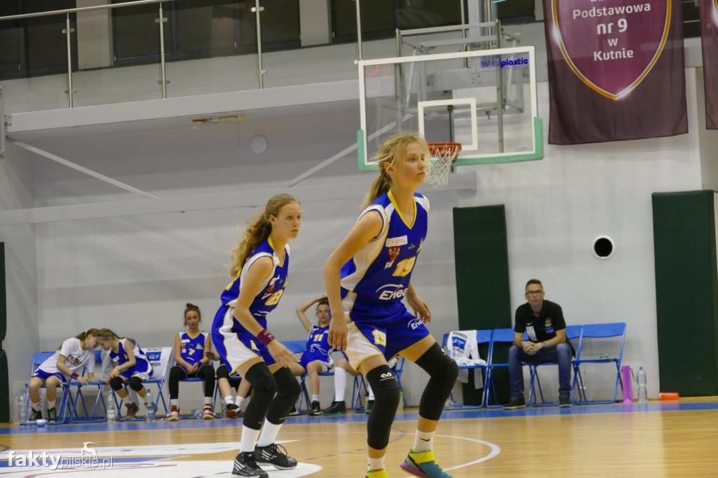 Basket Piła - ćwierćfinały w Kutnie