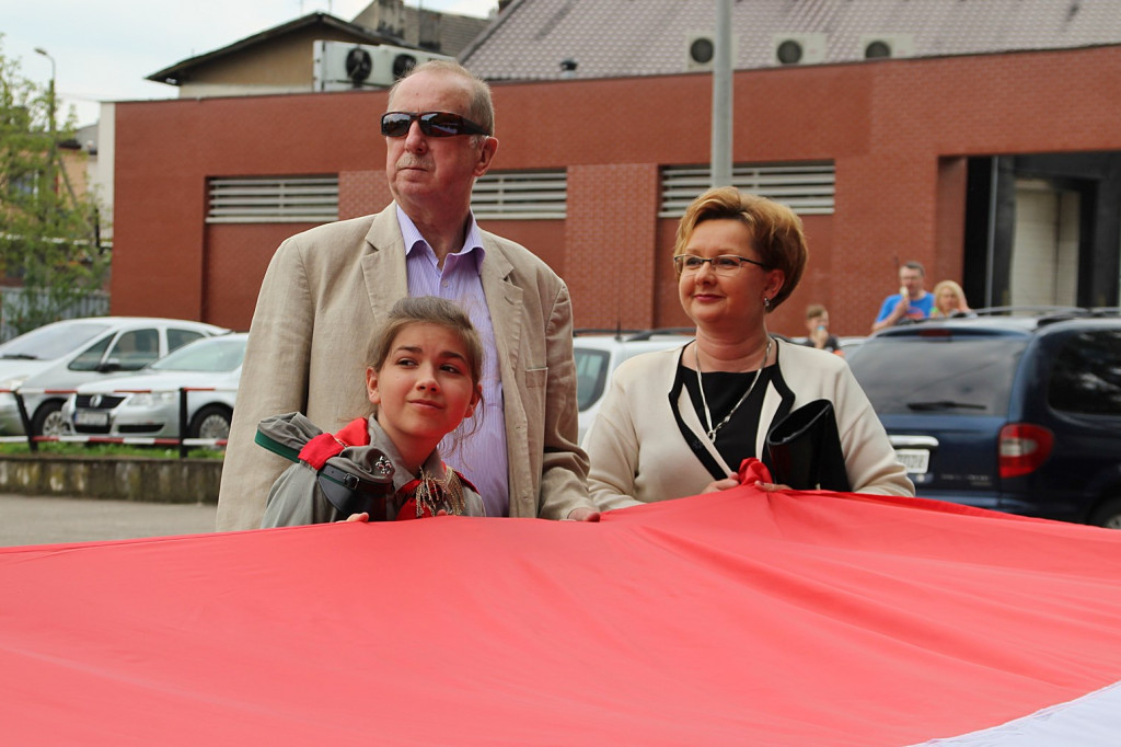 Wyrzysk: 50-metrowa biało-czerwona flaga