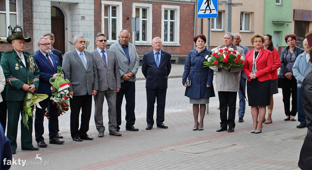 Wyrzysk: 50-metrowa biało-czerwona flaga
