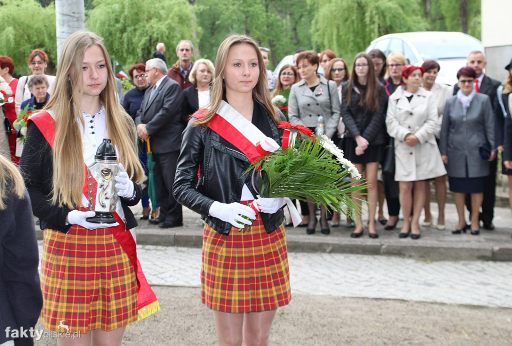 Wyrzysk: 50-metrowa biało-czerwona flaga
