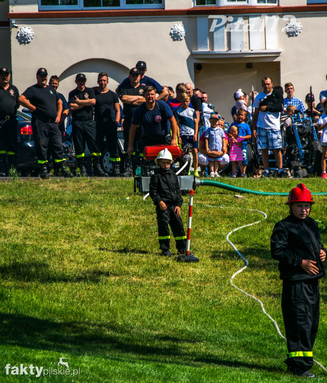 Piknik strażacki - zbierali dla chorej Ninki