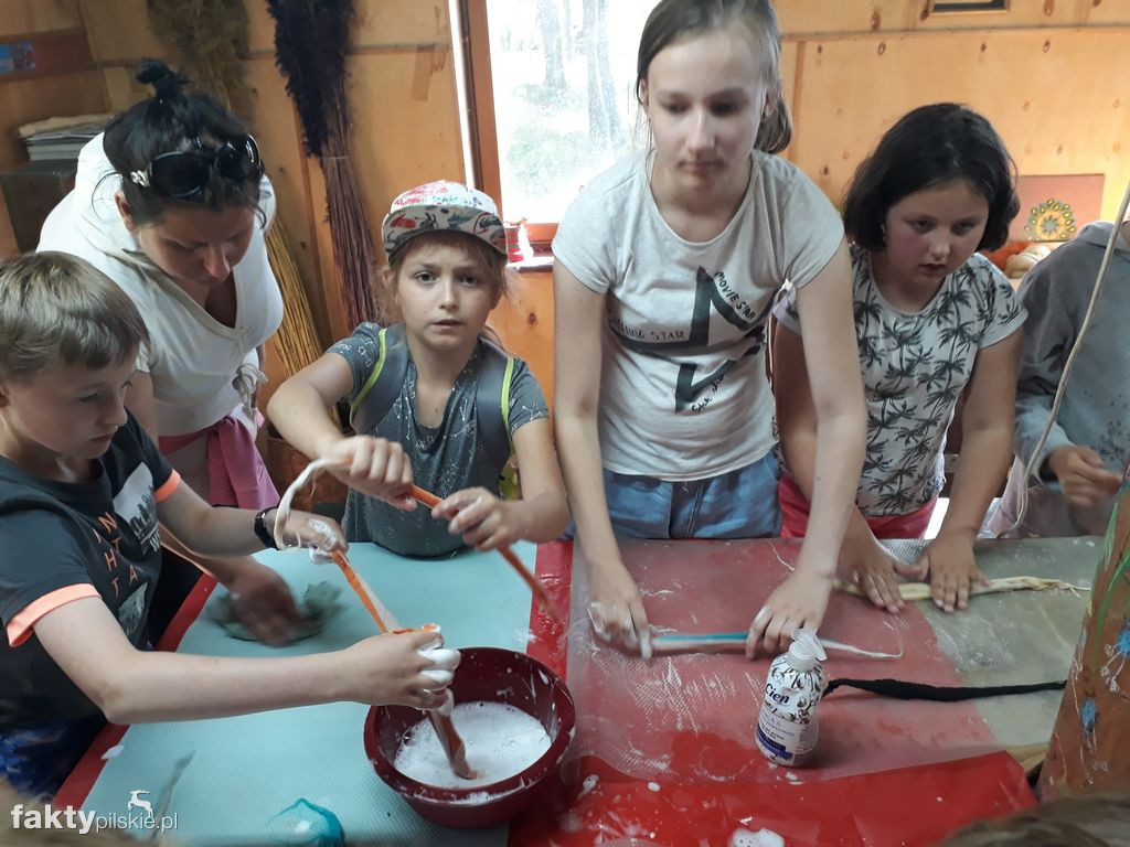 Białe Wilczki w Funce na Kaszubach