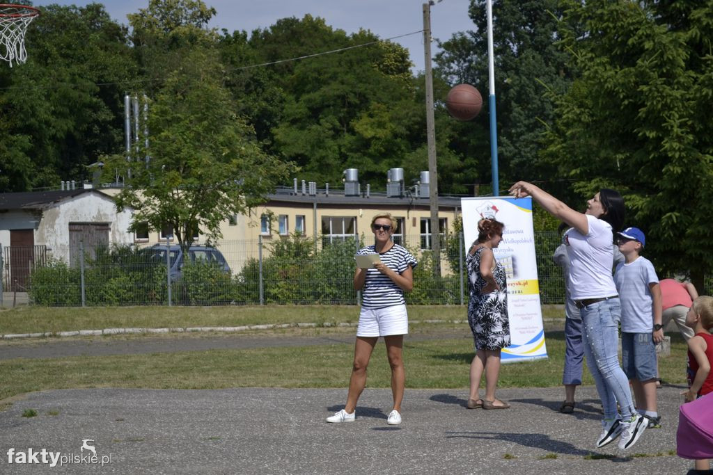 Piknik Rodzinny w szkole w Wyrzysku