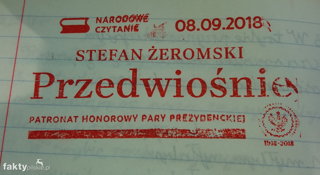 Narodowe czytanie w SP w Falmierowie
