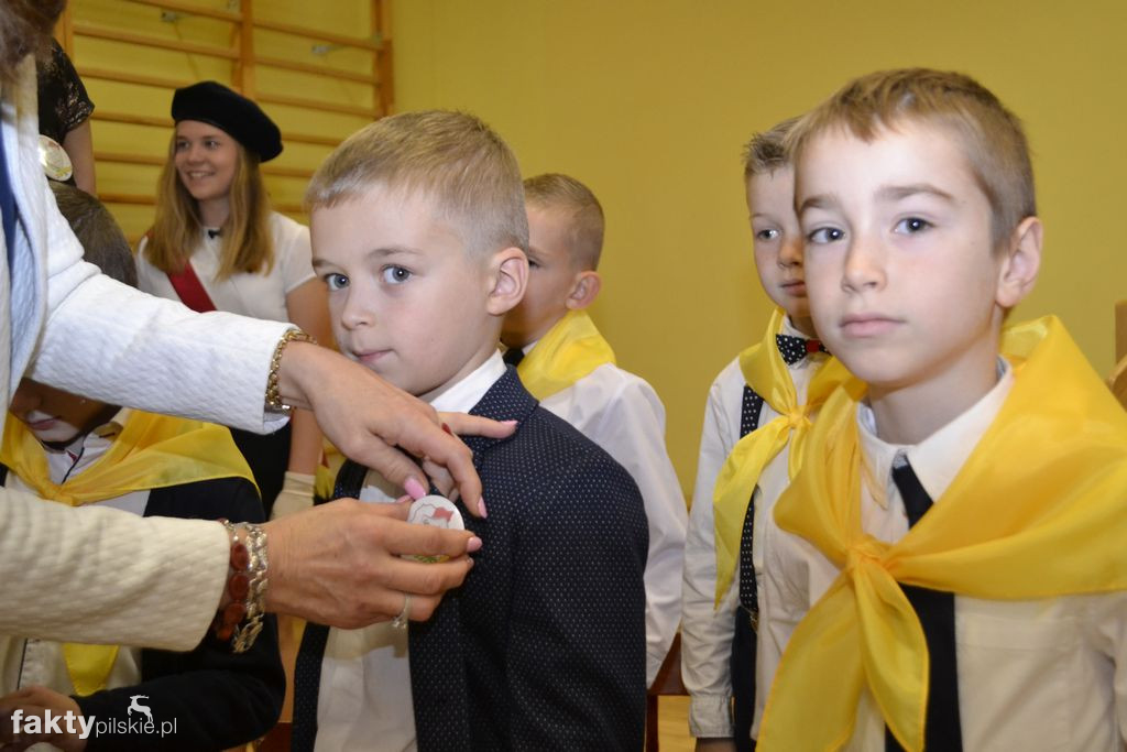 Pasowanie na ucznia w SP w Wyrzysku