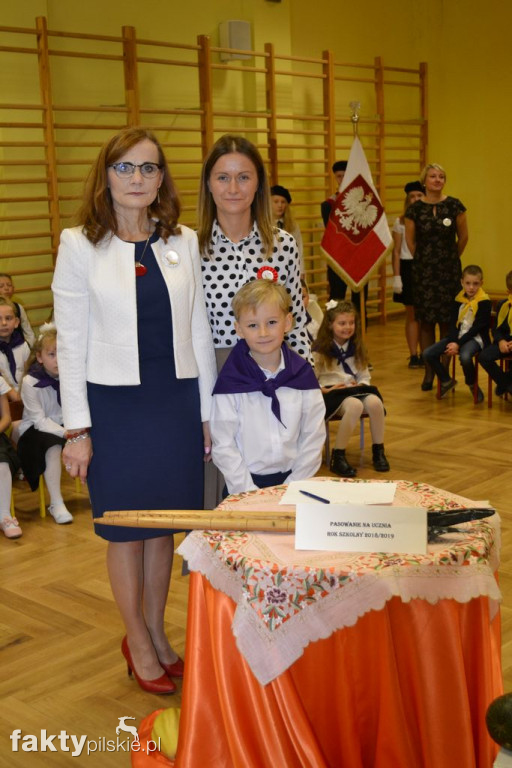 Pasowanie na ucznia w SP w Wyrzysku