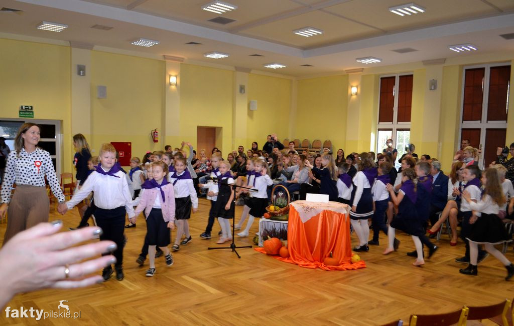 Pasowanie na ucznia w SP w Wyrzysku