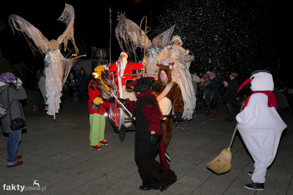 Parada bożonarodzeniowa w Pile