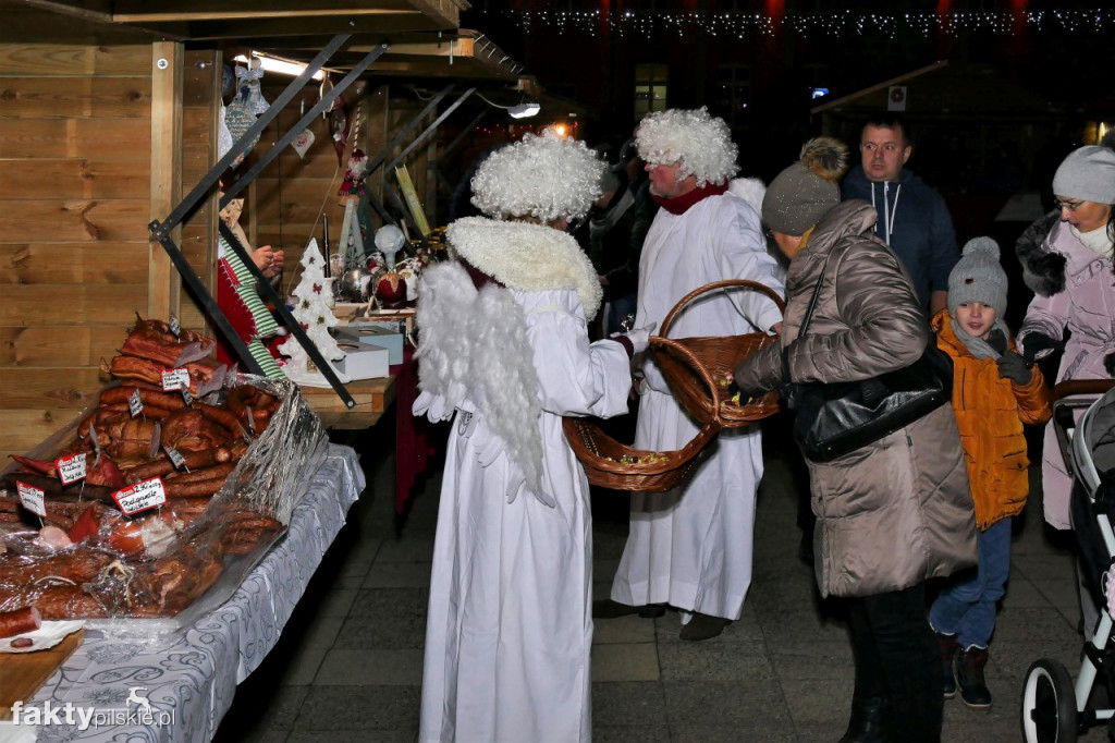 Św. Mikołaj przyjechał limuzyną