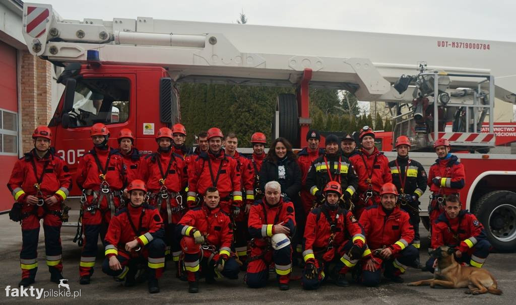 Strażacy ćwiczyli na wysokościach