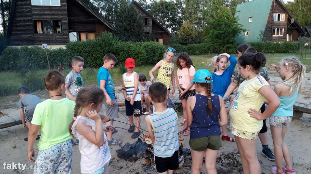 Białe Wilczki na biwaku w Funce