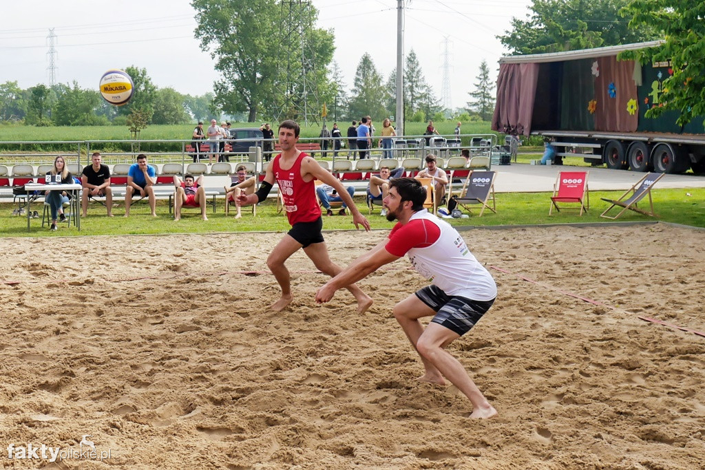 Siatkówka plażowa w Gleśnie