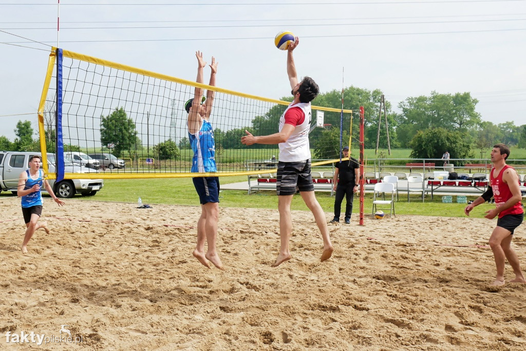 Siatkówka plażowa w Gleśnie