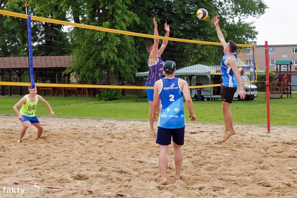 Siatkówka plażowa w Gleśnie
