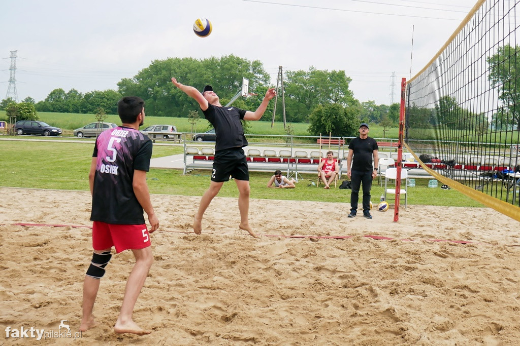 Siatkówka plażowa w Gleśnie