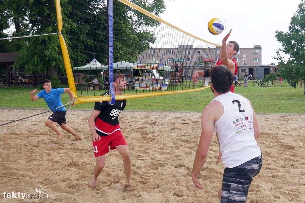 Siatkówka plażowa w Gleśnie