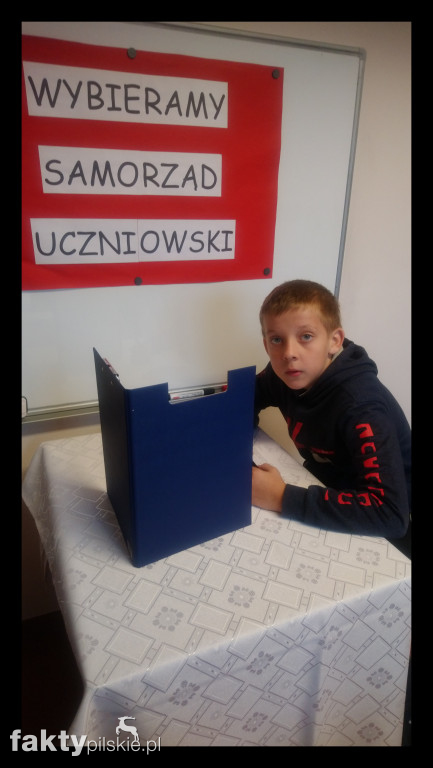 Wybory SU w szkole w Wiktorówku
