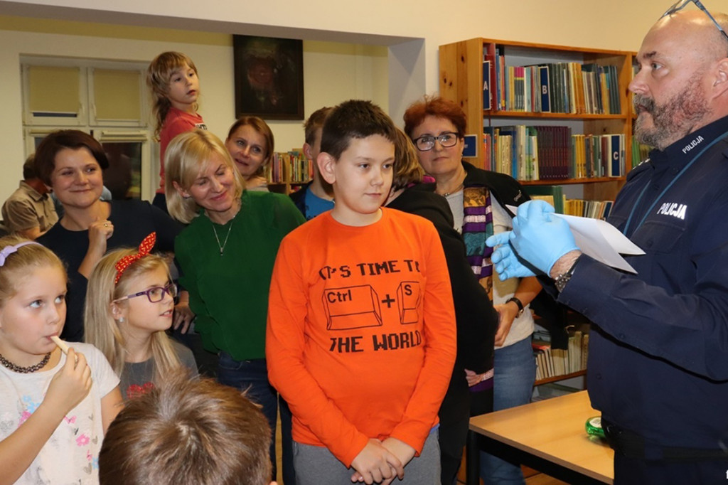 Noc bibliotek, noc detektywów w Pile