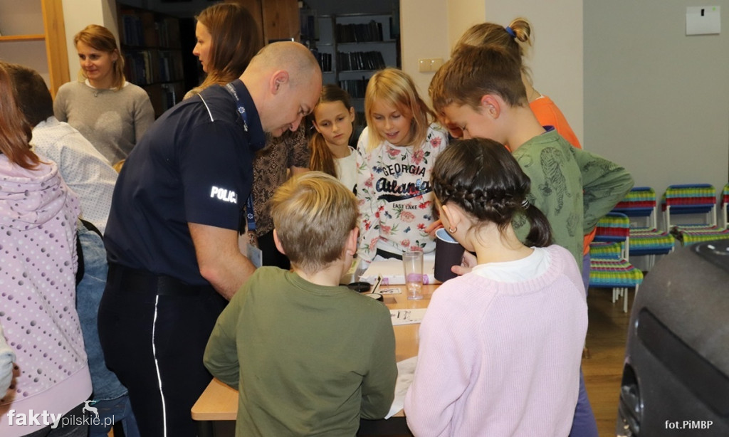 Noc bibliotek, noc detektywów w Pile