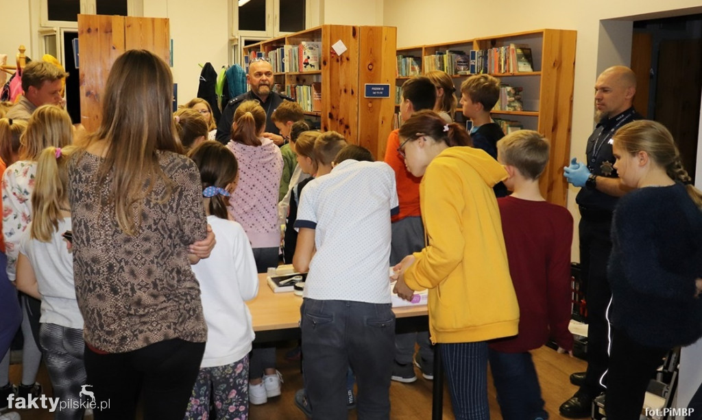 Noc bibliotek, noc detektywów w Pile