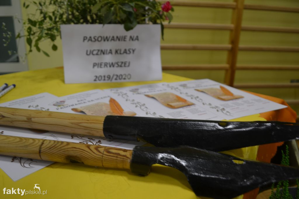 Pasowanie na pierwszoklasistów w Wyrzysku