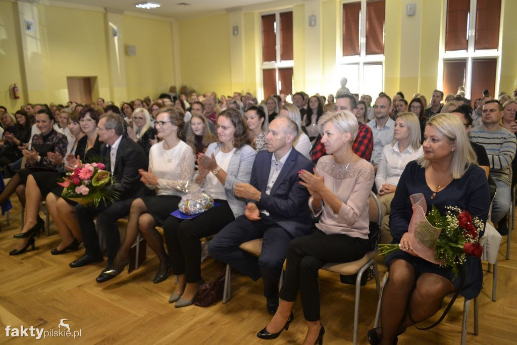 Pasowanie na pierwszoklasistów w Wyrzysku