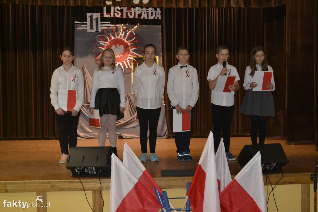 Święto Niepodległości w SP w Wyrzysku