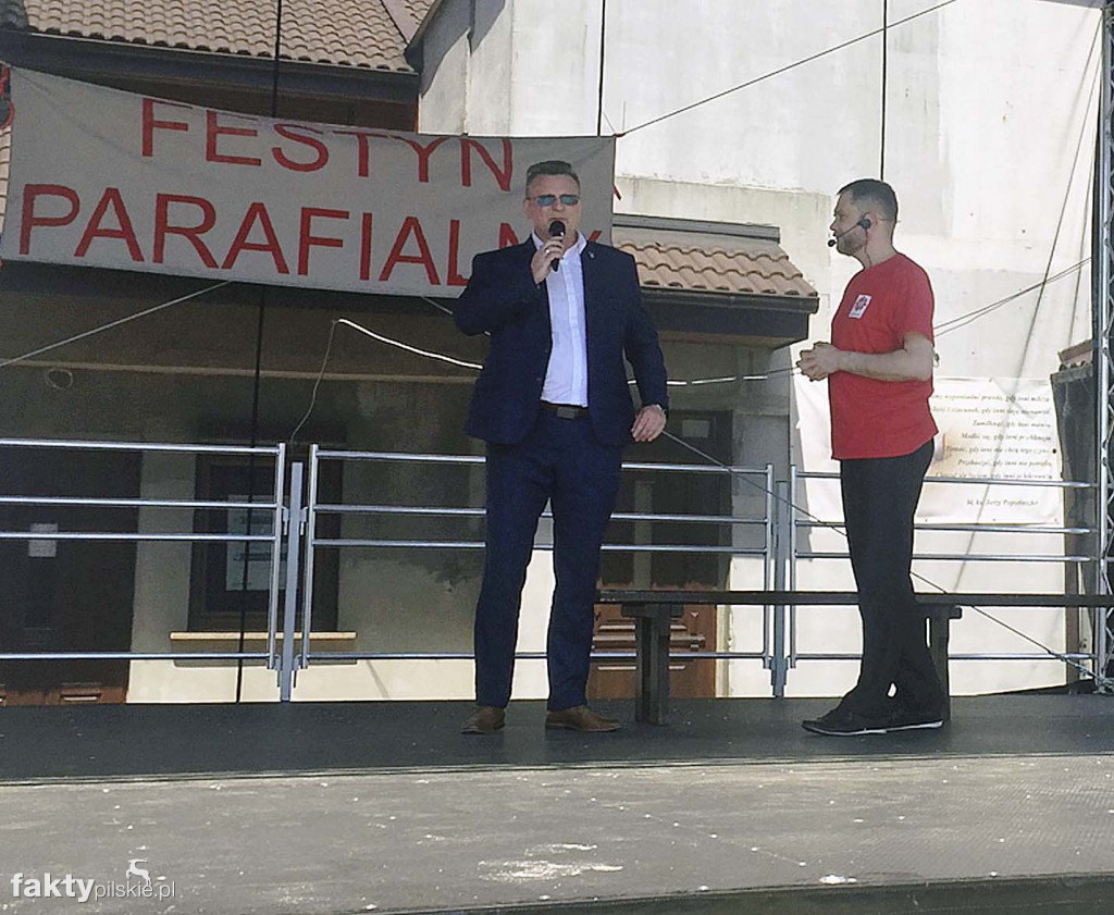 Festyn w parafii św. Rafała Kalinowskiego