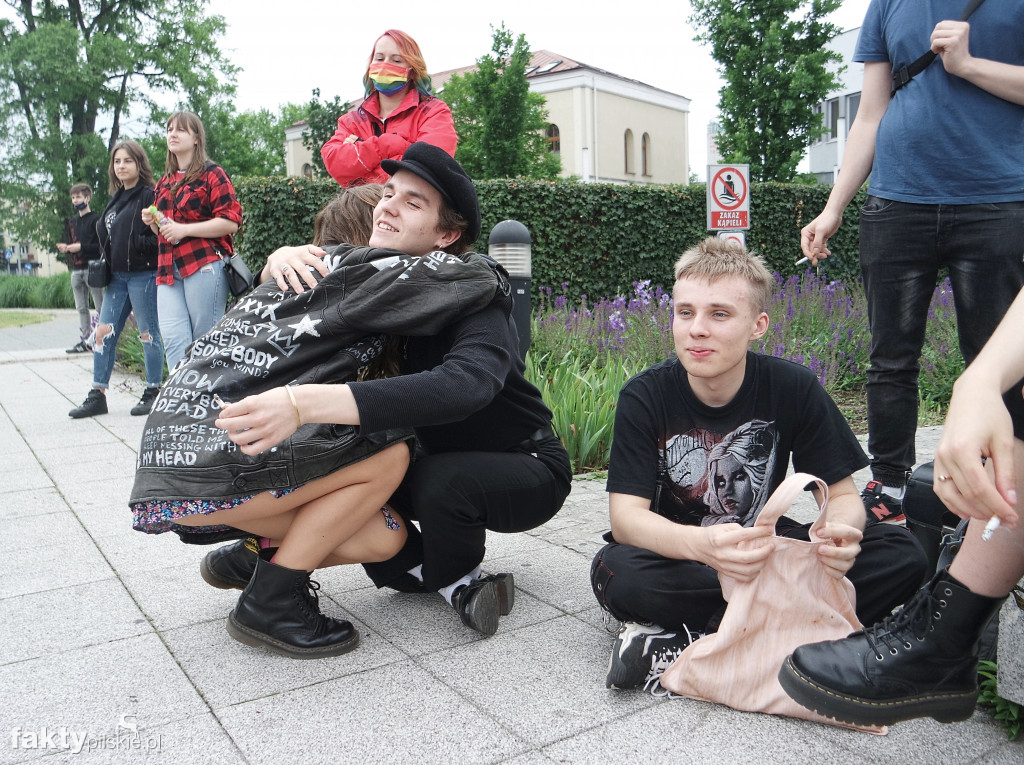 Manifestacja w obronie osób LGBT