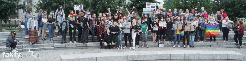 Manifestacja w obronie osób LGBT